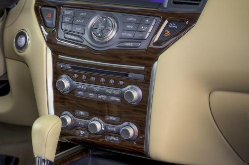 Nissan Pathfinder (2013) - picture 17 of 26