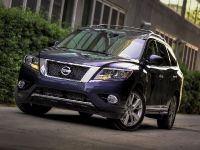 Nissan Pathfinder (2013) - picture 19 of 26