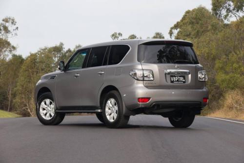 2013 Nissan Patrol ( 2013) - picture 17 of 20