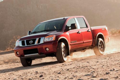 Nissan Titan (2013) - picture 1 of 34