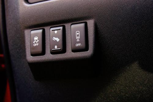 Nissan Titan (2013) - picture 32 of 34