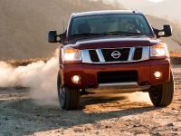 Nissan Titan (2013) - picture 8 of 34