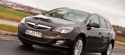 Opel 1.4 LPG EcoFLEX (2013) - picture 4 of 6