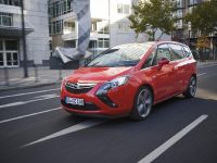 Opel Zafira Tourer 2.0 CDTI BiTurbo (2013) - picture 1 of 5