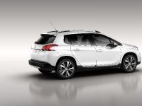 Peugeot 2008 Crossover (2013) - picture 3 of 4