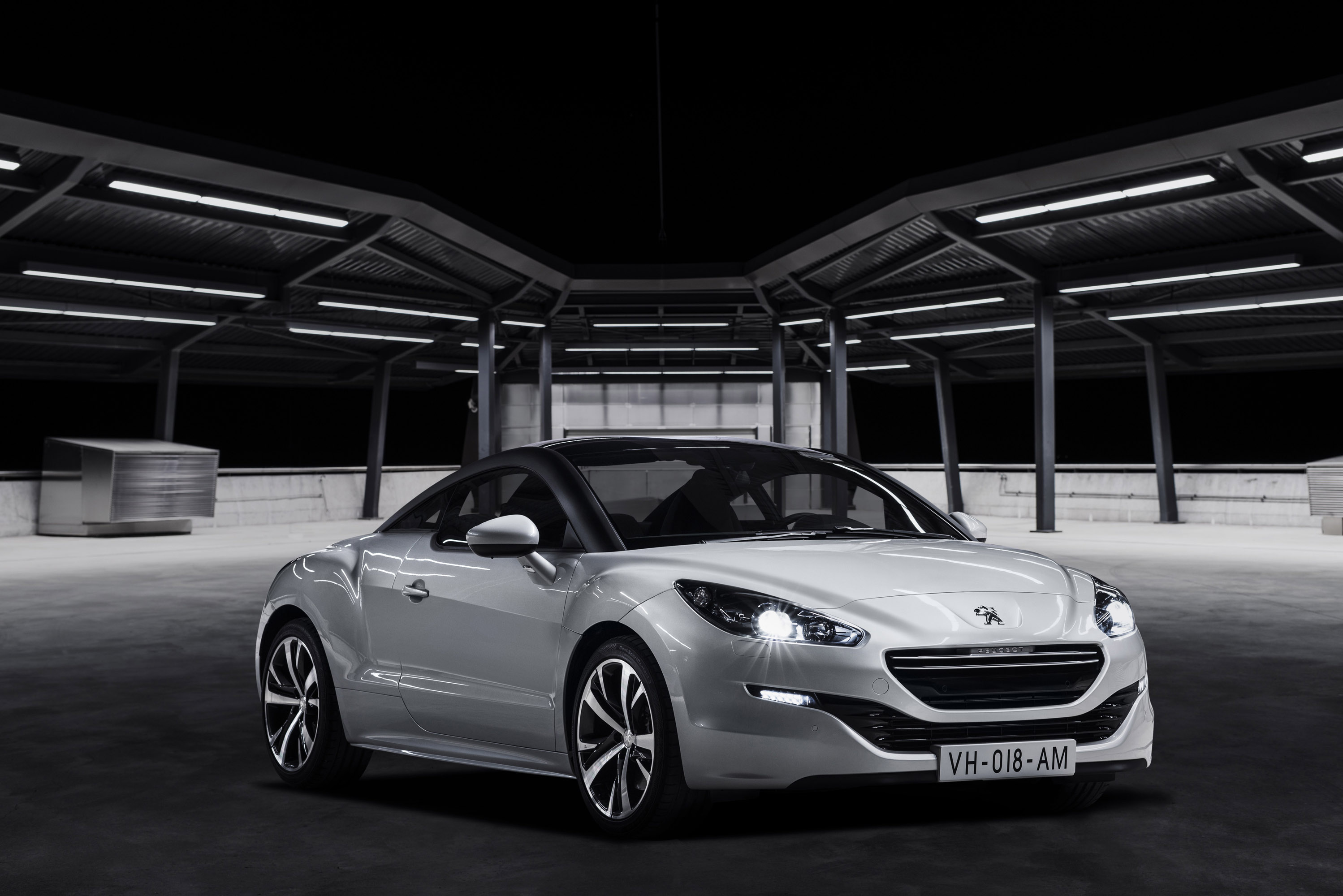 Peugeot RCZ Sport