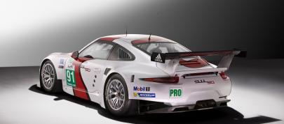 Porsche 911 RSR (2013) - picture 4 of 6