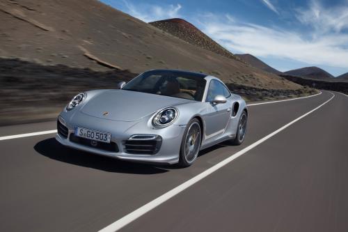 Porsche 911 Turbo S (2013) - picture 1 of 8
