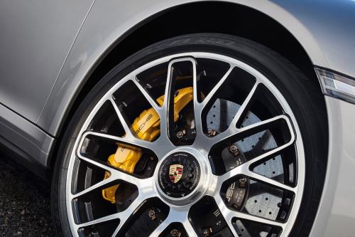 Porsche 911 Turbo S (2013) - picture 8 of 8