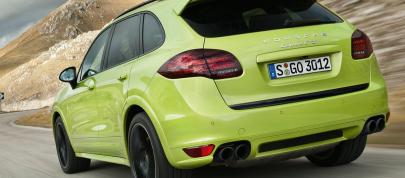 Porsche Cayenne GTS (2013) - picture 4 of 4