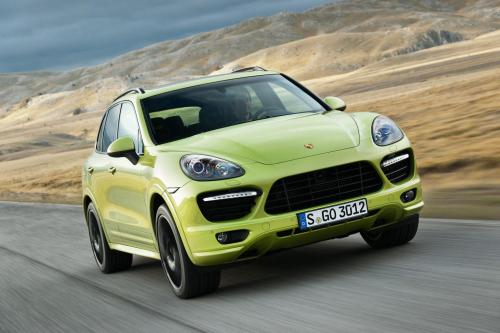 Porsche Cayenne GTS (2013) - picture 1 of 4
