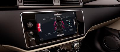 Qoros 3 Sedan (2013) - picture 15 of 18