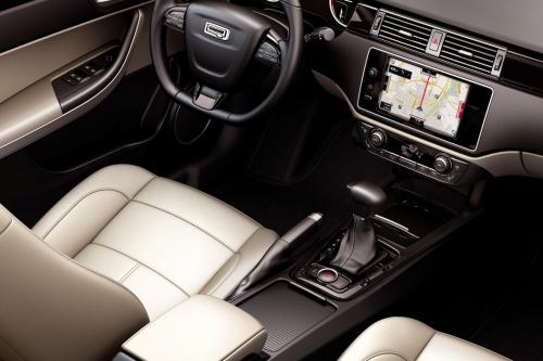 Qoros 3 Sedan (2013) - picture 16 of 18