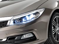 Qoros 3 Sedan (2013) - picture 6 of 18