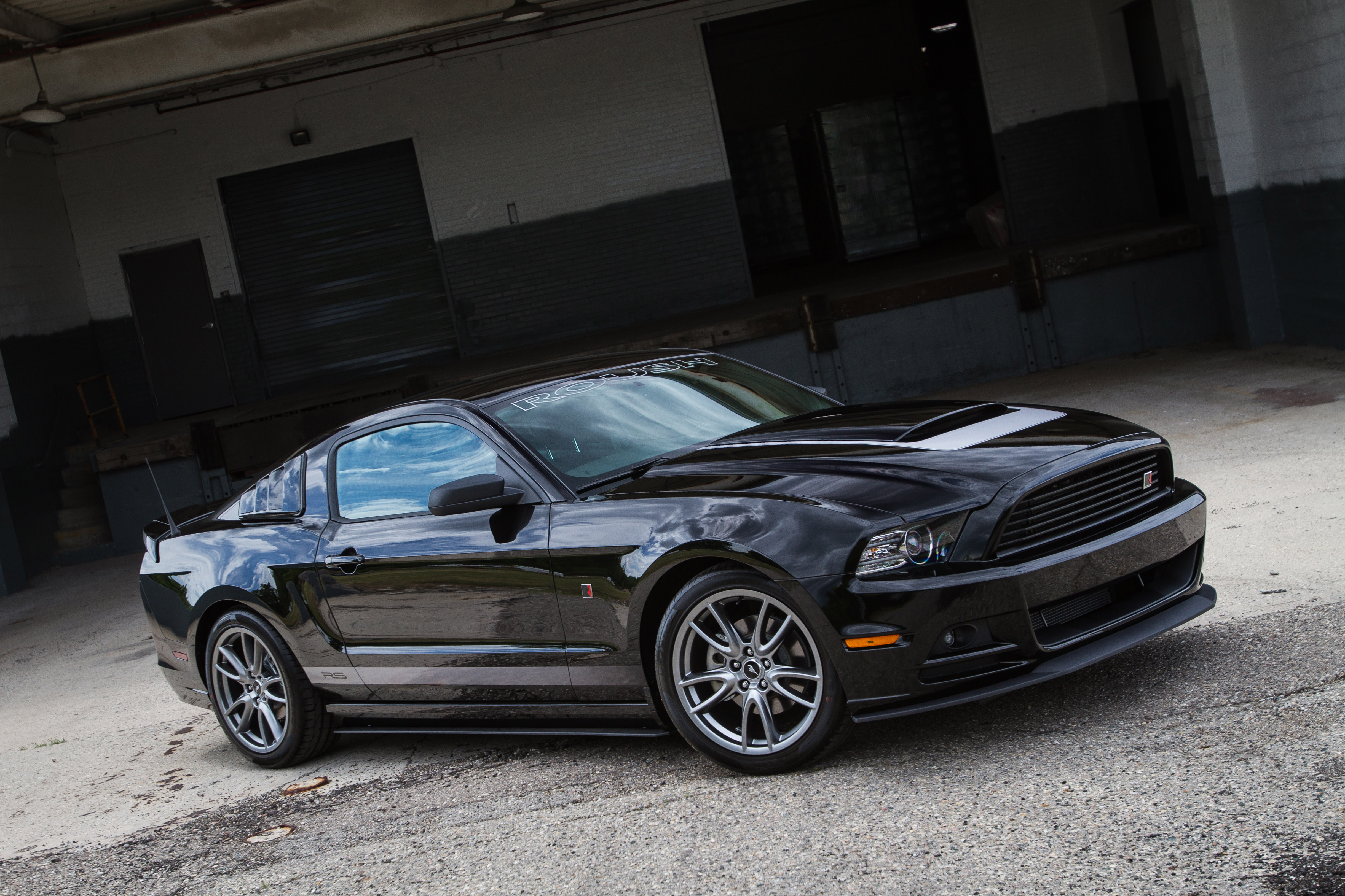 ROUSH Ford Mustang RS