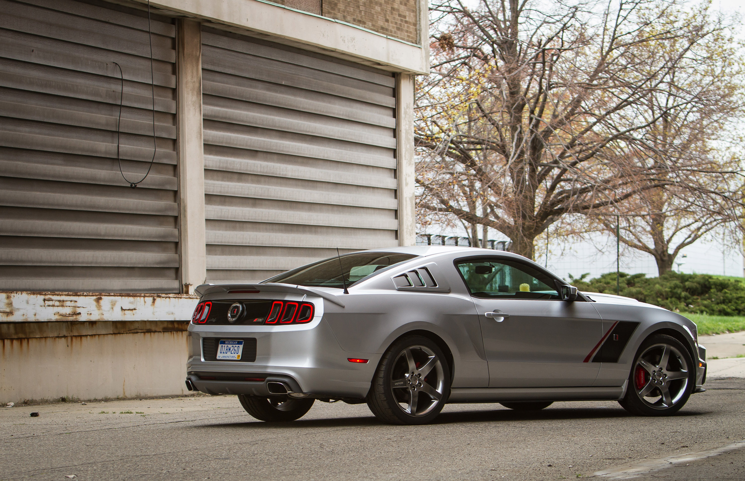 ROUSH Ford Mustang