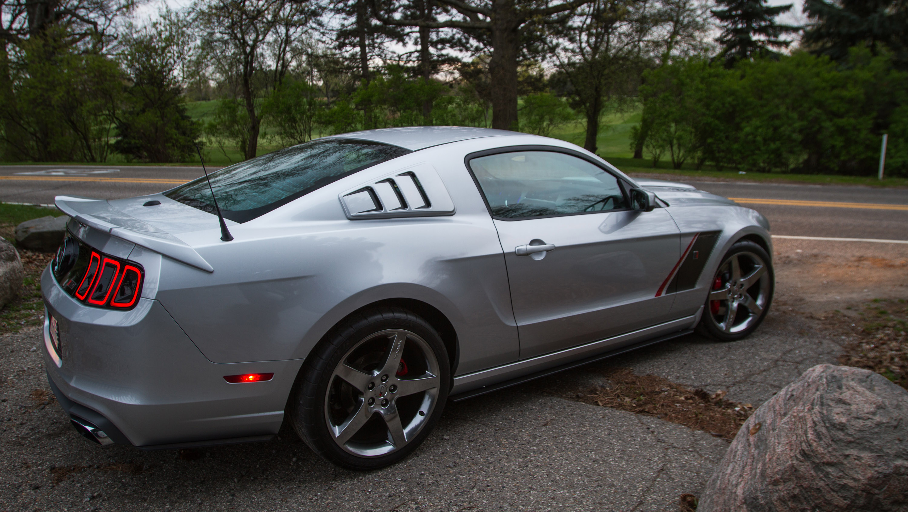 ROUSH Ford Mustang