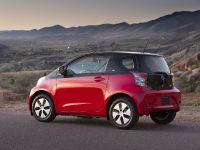 Scion iQ EV (2013) - picture 2 of 20