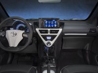 Scion iQ EV (2013)