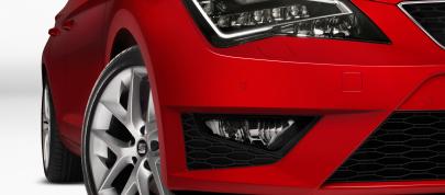 Seat Leon (2013) - picture 12 of 14