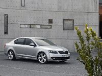 Skoda Octavia (2013) - picture 1 of 4