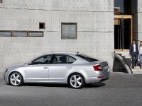 Skoda Octavia (2013) - picture 3 of 4