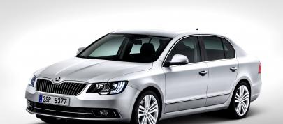 Skoda Superb (2013) - picture 7 of 50