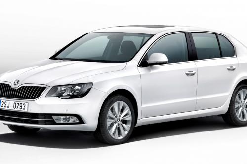 Skoda Superb (2013) - picture 1 of 50
