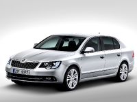 Skoda Superb (2013) - picture 7 of 50