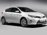 Toyota Auris Hybrid (2013) - picture 5 of 12