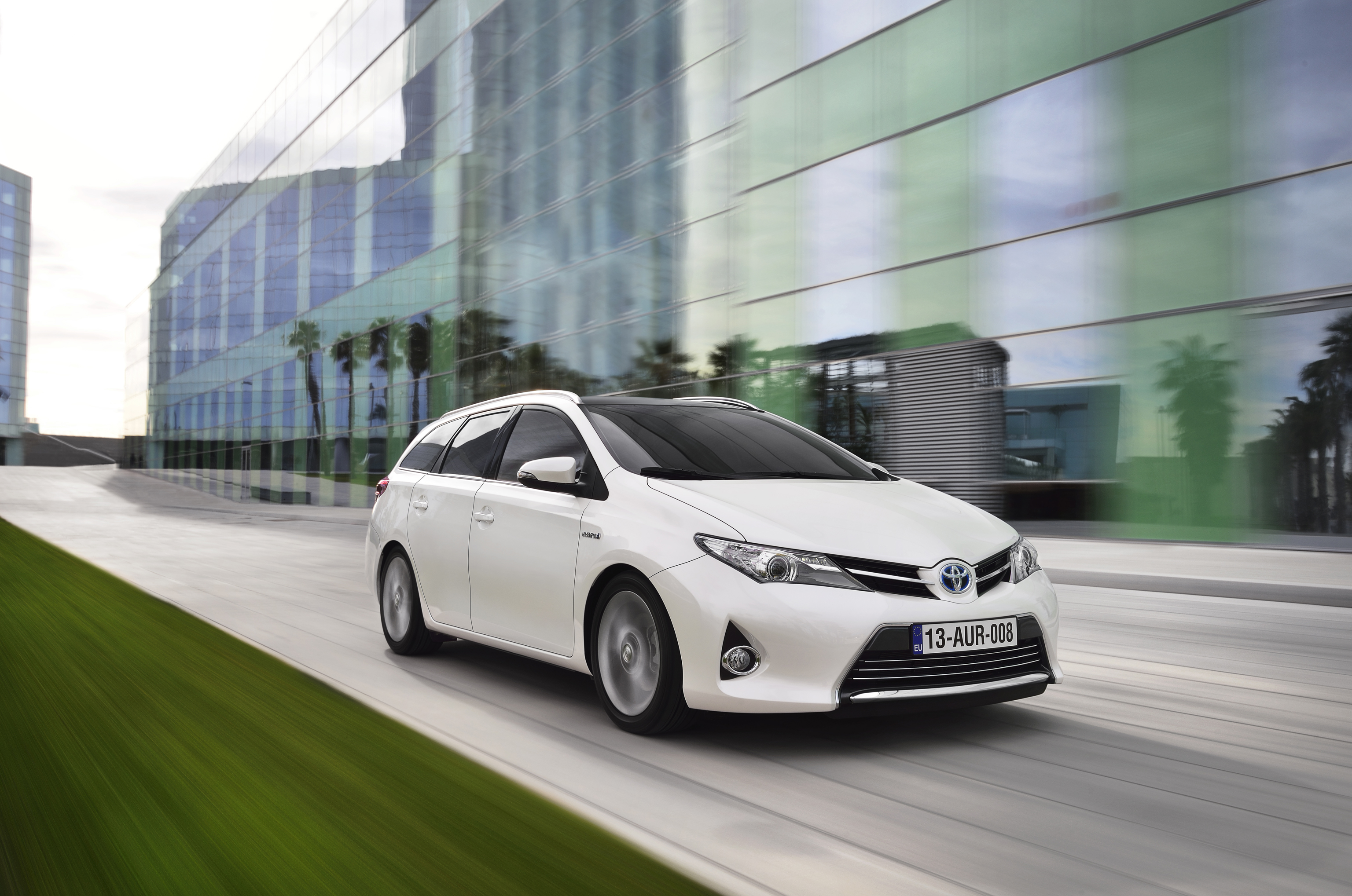 Toyota Auris Touring Sports