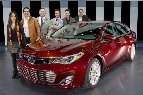 Toyota Avalon (2013) - picture 1 of 17