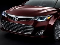 Toyota Avalon Sedan (2013) - picture 7 of 17