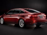 Toyota Avalon (2013) - picture 11 of 17