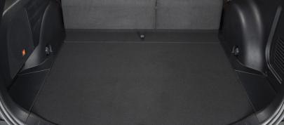 Toyota RAV4 (2013) - picture 23 of 30