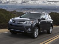 Toyota RAV4 (2013) - picture 2 of 30