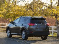 Toyota RAV4 (2013) - picture 11 of 30