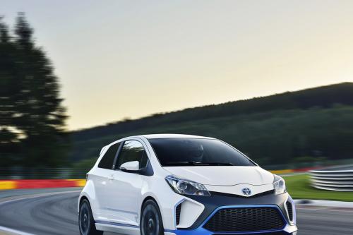 Toyota Yaris Hybrid-R Concept (2013) - picture 1 of 8