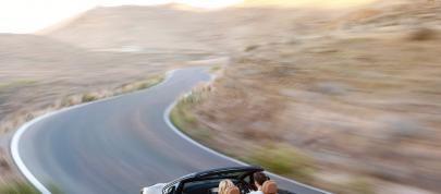 Vauxhall Cascada (2013) - picture 4 of 5