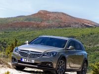 Vauxhall Insignia Country Tourer (2013) - picture 5 of 5