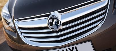 Vauxhall Insignia (2013) - picture 4 of 10