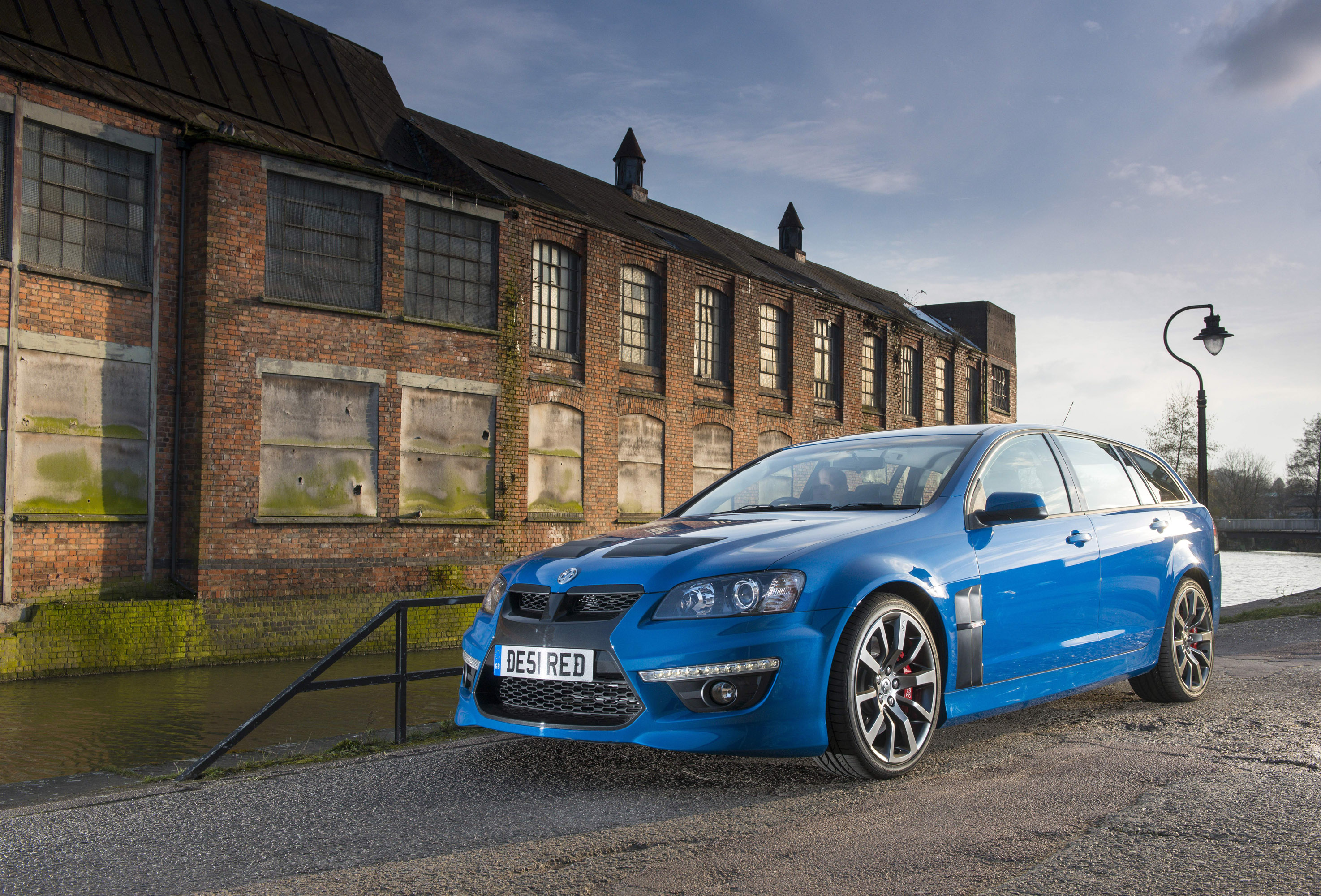 Vauxhall VXR8 Tourer