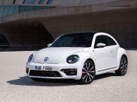 Volkswagen Beetle R-Line (2013) - picture 2 of 6