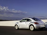 2013 Volkswagen Beetle TDI US (2012) - picture 3 of 6