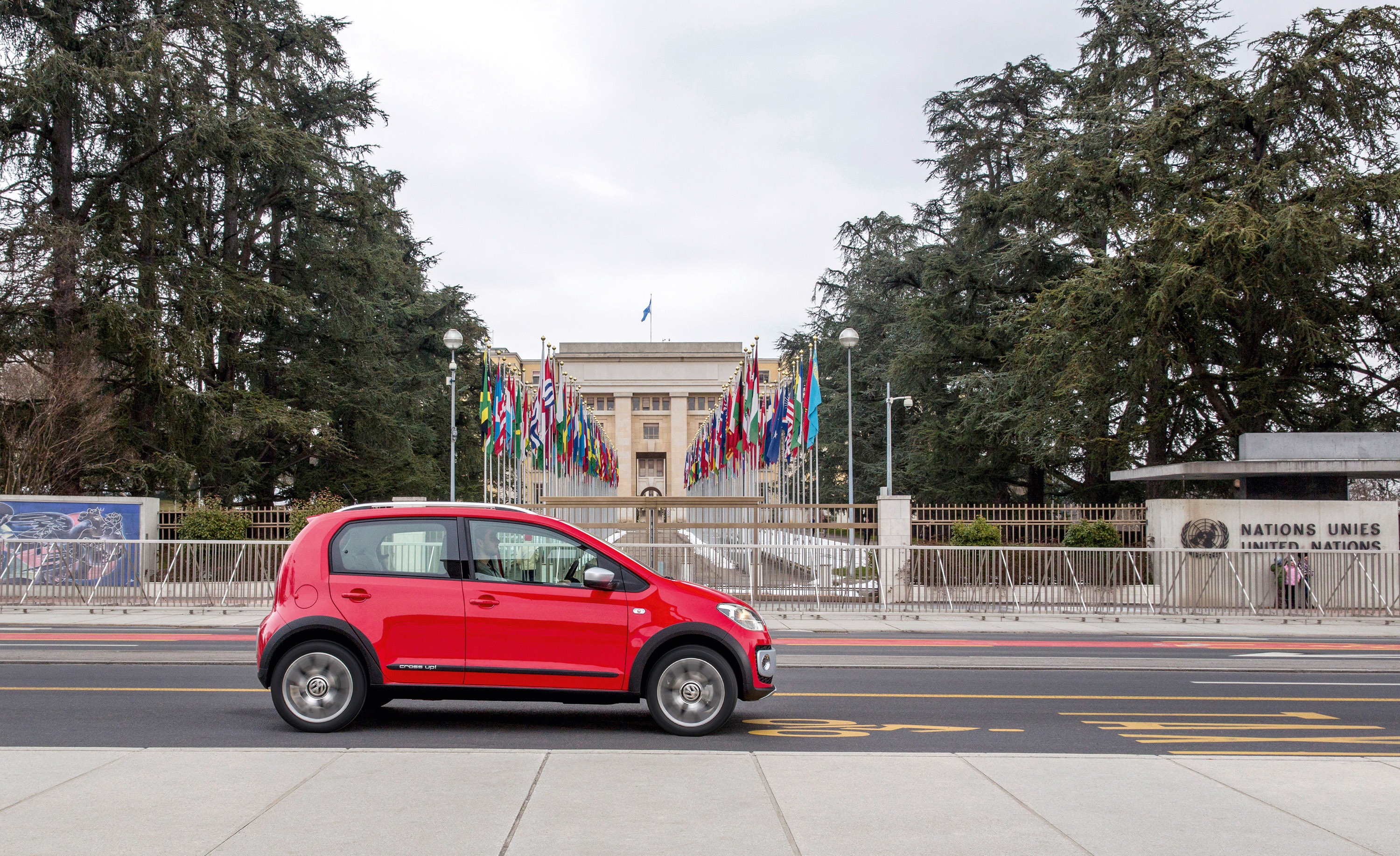 Volkswagen Cross Up