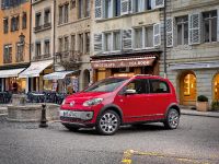 Volkswagen Cross Up (2013) - picture 2 of 26