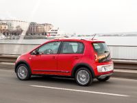 Volkswagen Cross Up (2013)