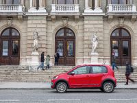 Volkswagen Cross Up (2013)