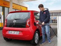 Volkswagen eco Up (2013) - picture 7 of 20