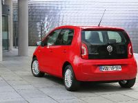Volkswagen eco Up (2013) - picture 10 of 20